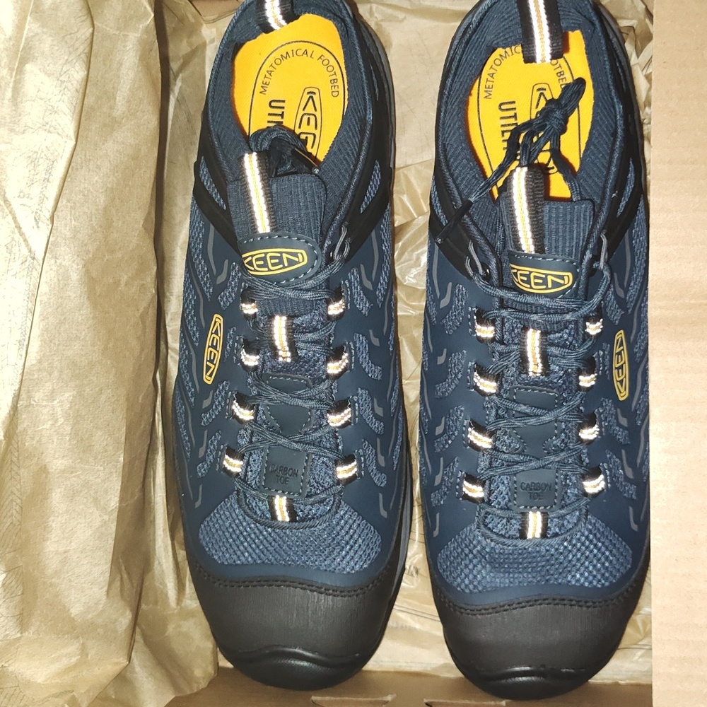 New Keen Utility Men's Flint 2 Sport Carbon Fiber Toe Safety Shoe - Picture 4 of 4